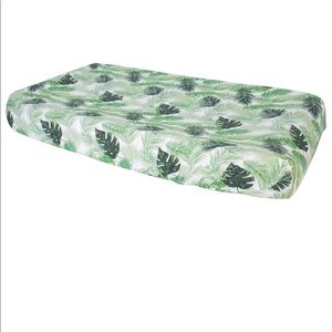 BNIB Bebe Au Lait Palm Leaf Changing Pad Cover